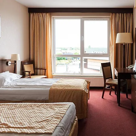 Hotel Police 3*