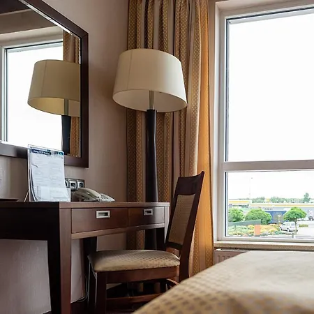 Police Ξενοδοχείο