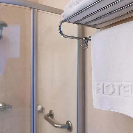 Police Hotel 3*