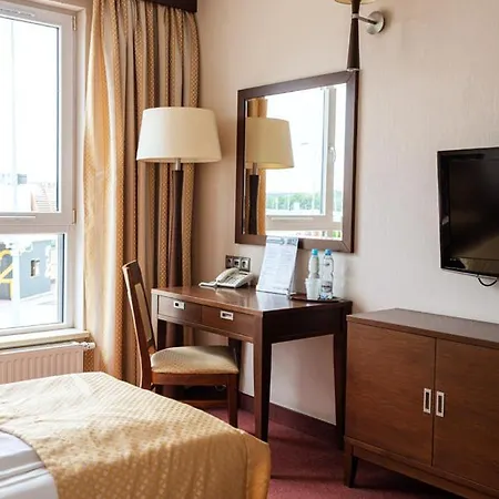 Police Hotel