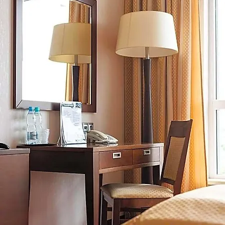 Hotel Police