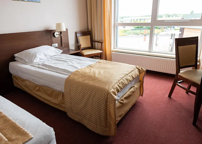 Police Hotel Police Mostowe