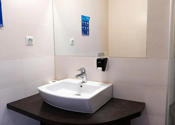 Hotel Police Police Mostowe